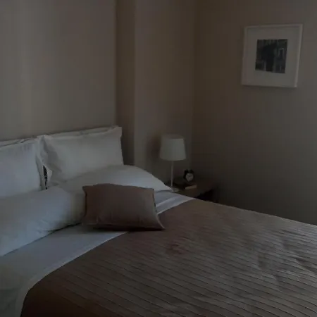 Corso Garibaldi Bed & Breakfast *